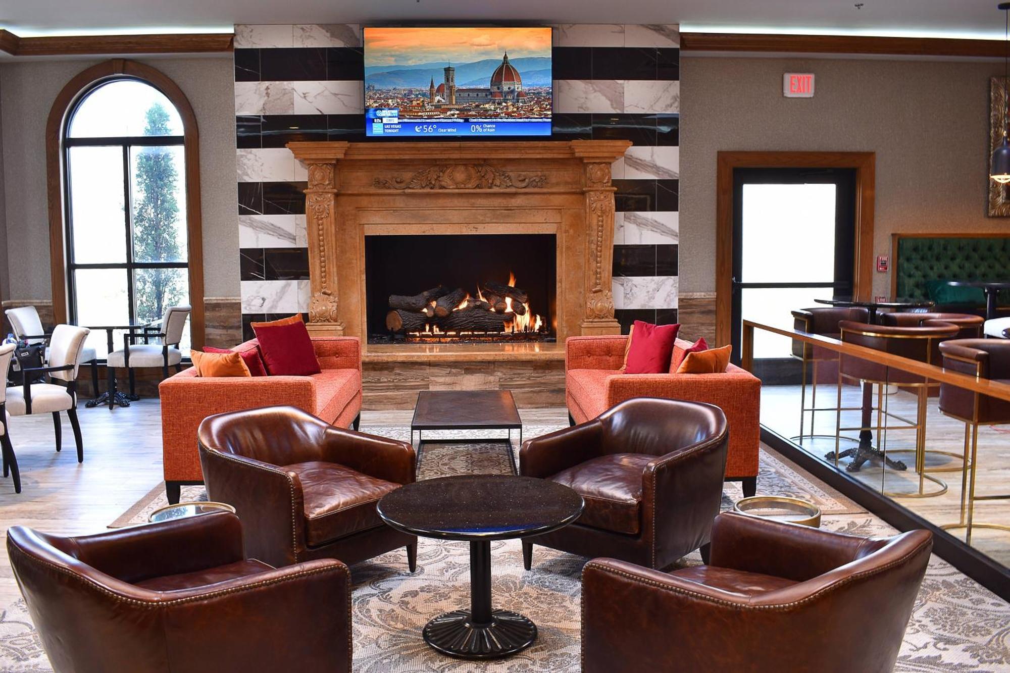 Delta By Marriott East Hotel 4*